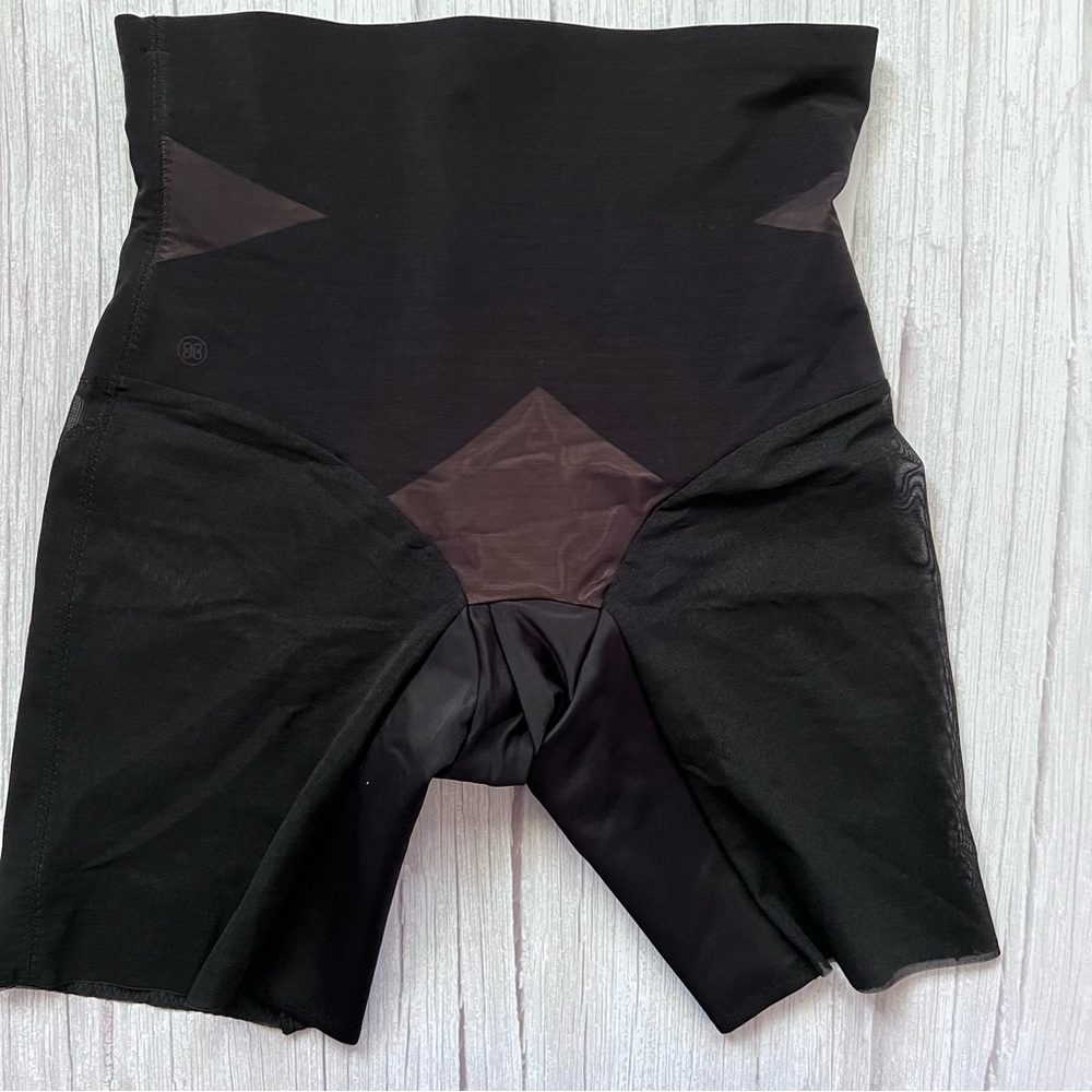 New Honeylove SuperPower Mid Waist Shaper Shorts